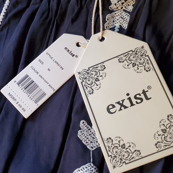 💙Exist embroidered romper 💙 - Picture 4 of 4